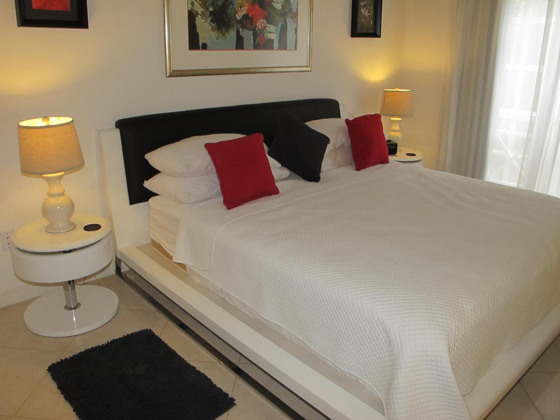 Port St. Charles Hotel Saint Peter Bagian luar foto