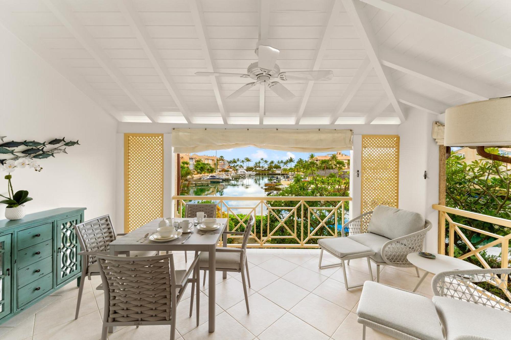 Port St. Charles Hotel Saint Peter Bagian luar foto